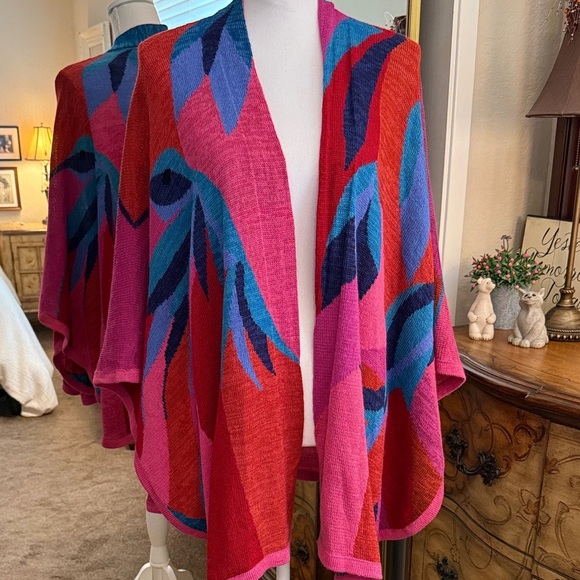 Asarti Jackets & Blazers - Colorful Women's Cape with Bird Design 90% Alpaca 10% Prima Cotton